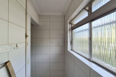 Apartamento à venda com 70m², 2 quartos e 1 vagaÁrea de Serviço