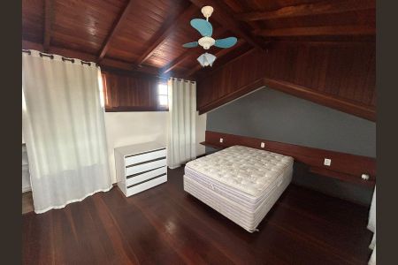 Casa para alugar com 120m², 4 quartos e 1 vagaQuarto 