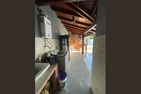 Casa para alugar com 120m², 4 quartos e 1 vagaÁrea de serviço