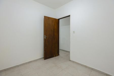 Casa para alugar com 100m², 2 quartos e 2 vagasQuarto 