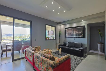 Apartamento à venda com 2 quartos, 100m² em Vila da Serra, Nova Lima