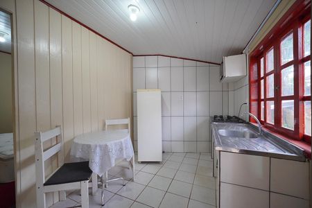  Sala e Cozinha de kitnet/studio para alugar com 1 quarto, 45m² em Ingleses do Rio Vermelho, Florianópolis