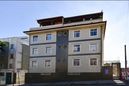 Apartamento à venda com 79m², 3 quartos e 1 vagaFachada