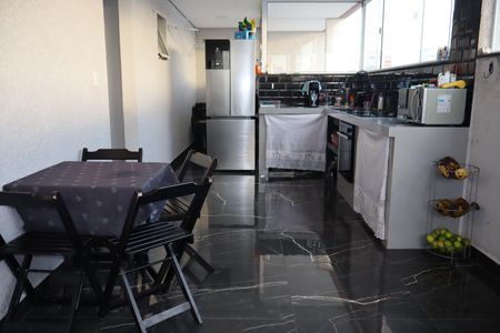 Apartamento à venda com 82m², 2 quartos e 1 vagaCozinha