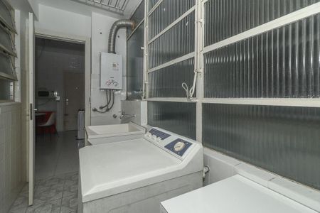 Área de Serviço de apartamento para alugar com 2 quartos, 110m² em Independência, Porto Alegre