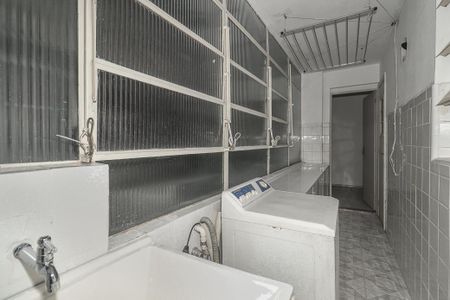 Área de Serviço de apartamento para alugar com 2 quartos, 110m² em Independência, Porto Alegre