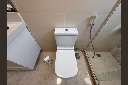 Casa de condomínio à venda com 310m², 4 quartos e 3 vagas Casa de condomínio à venda com 310m², 4 quartos e 3 vagasSuite 3 - Banheiro