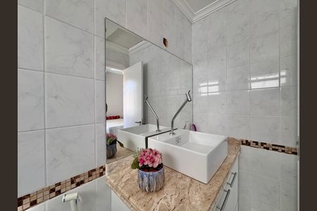 Casa de condomínio à venda com 310m², 4 quartos e 3 vagas Casa de condomínio à venda com 310m², 4 quartos e 3 vagasSuite 4 - Banheiro