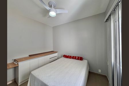 Casa de condomínio à venda com 310m², 4 quartos e 3 vagas Casa de condomínio à venda com 310m², 4 quartos e 3 vagasSuite 4