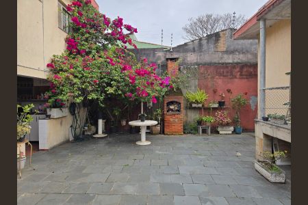 Casa para alugar com 400m², 3 quartos e 3 vagasQuintal 
