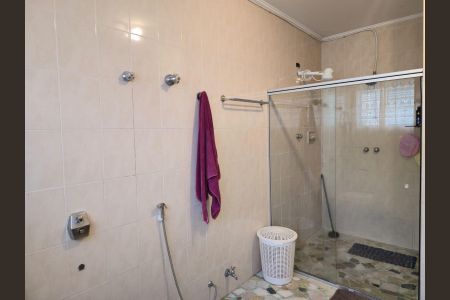 Casa para alugar com 400m², 3 quartos e 3 vagasBanheiro Social