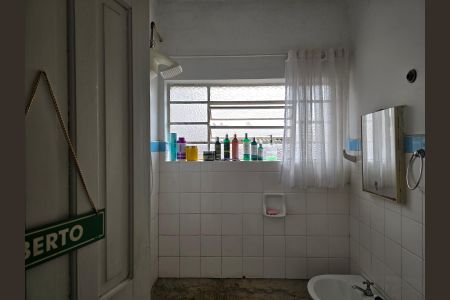 Casa para alugar com 400m², 3 quartos e 3 vagasBanheiro Social
