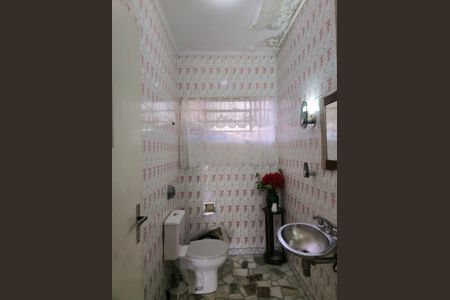 Casa para alugar com 400m², 3 quartos e 3 vagasLavabo