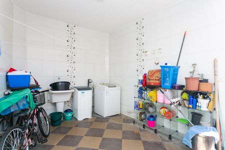 Casa para alugar com 170m², 2 quartos e 2 vagas Casa para alugar com 170m², 2 quartos e 2 vagasÁrea de Serviço