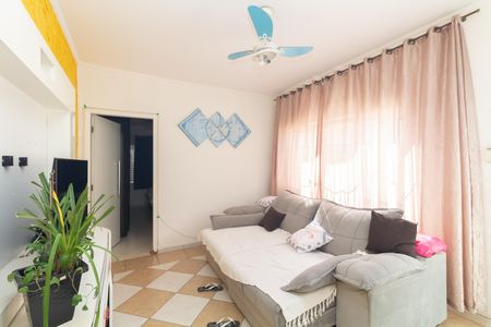 Casa para alugar com 170m², 2 quartos e 2 vagas Casa para alugar com 170m², 2 quartos e 2 vagasSala