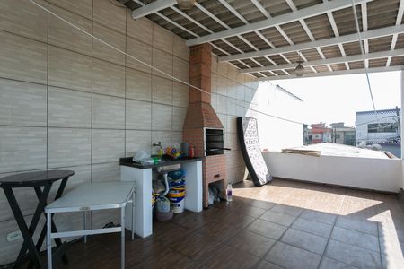 Casa para alugar com 170m², 2 quartos e 2 vagas Casa para alugar com 170m², 2 quartos e 2 vagasTerraço - Churrasqueira