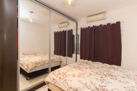 Casa para alugar com 170m², 2 quartos e 2 vagas Casa para alugar com 170m², 2 quartos e 2 vagasQuarto 1