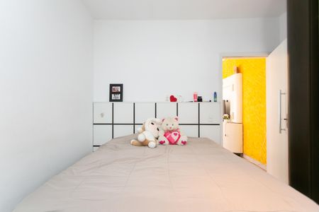 Casa para alugar com 170m², 2 quartos e 2 vagas Casa para alugar com 170m², 2 quartos e 2 vagasQuarto 2