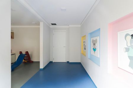 Apartamento para alugar com 32m², 2 quartos e sem vaga Apartamento para alugar com 32m², 2 quartos e sem vagaÁrea comum - Brinquedoteca