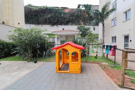 Apartamento para alugar com 32m², 2 quartos e sem vaga Apartamento para alugar com 32m², 2 quartos e sem vagaÁrea comum - Playground