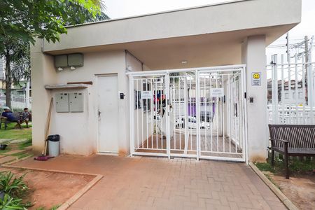 Apartamento para alugar com 32m², 2 quartos e sem vaga Apartamento para alugar com 32m², 2 quartos e sem vagaÁrea comum - Portaria