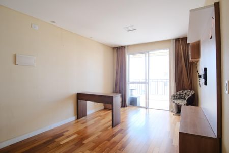 Apartamento para alugar com 68m², 2 quartos e 1 vagaSala