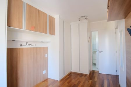 Apartamento para alugar com 68m², 2 quartos e 1 vagaSuíte