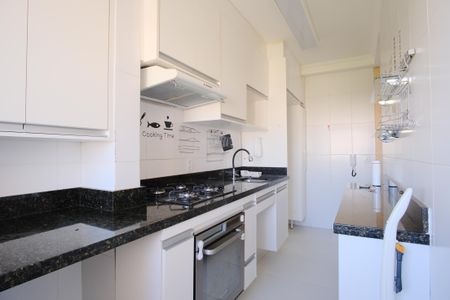 Apartamento para alugar com 68m², 2 quartos e 1 vagaCozinha e Área de Serviço