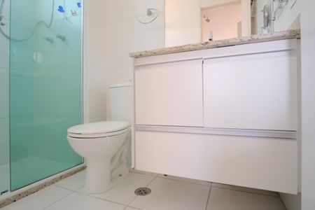 Apartamento para alugar com 68m², 2 quartos e 1 vagaBanheiro da Suíte