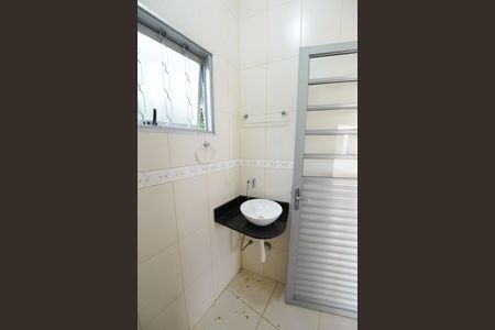 Casa de condomínio para alugar com 363m², 5 quartos e 6 vagasBanheiro da Área de Lazer