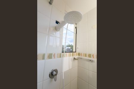Casa de condomínio para alugar com 363m², 5 quartos e 6 vagasBanheiro Social