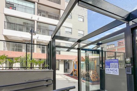 Apartamento à venda com 69m², 2 quartos e 2 vagasFachada + plaquinha