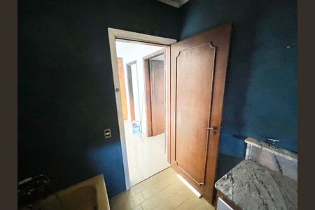 Casa para alugar com 534m², 4 quartos e 12 vagas Casa para alugar com 534m², 4 quartos e 12 vagasBanheiro