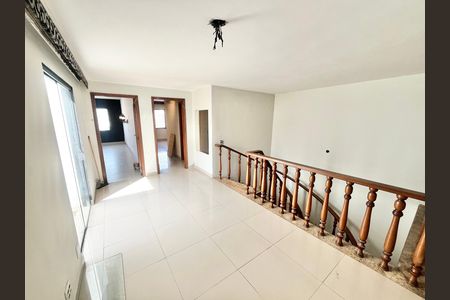Casa para alugar com 534m², 4 quartos e 12 vagas Casa para alugar com 534m², 4 quartos e 12 vagasCopa
