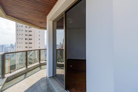 Apartamento à venda com 161m², 2 quartos e 3 vagas Apartamento à venda com 161m², 2 quartos e 3 vagasVaranda da Sala 1