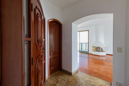 Apartamento à venda com 161m², 2 quartos e 3 vagas Apartamento à venda com 161m², 2 quartos e 3 vagasDetalhe Sala