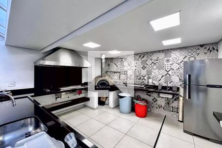 Apartamento à venda com 161m², 2 quartos e 3 vagas Apartamento à venda com 161m², 2 quartos e 3 vagasÁrea comum - Churrasqueira