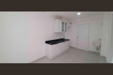 Apartamento para alugar com 32m², 2 quartos e sem vaga Apartamento para alugar com 32m², 2 quartos e sem vagaSala/cozinha