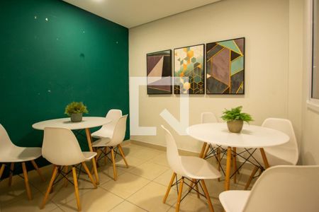 Apartamento para alugar com 32m², 2 quartos e sem vaga Apartamento para alugar com 32m², 2 quartos e sem vagaÁrea comum