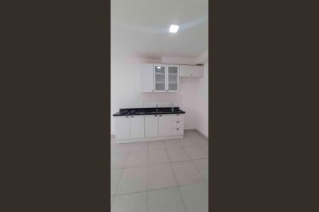 Apartamento para alugar com 32m², 2 quartos e sem vaga Apartamento para alugar com 32m², 2 quartos e sem vagaCozinha