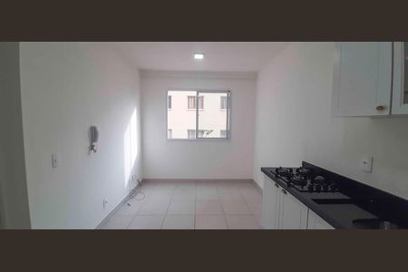 Sala de apartamento para alugar com 2 quartos, 32m² em Jardim Celeste, São Paulo