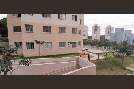 Apartamento para alugar com 32m², 2 quartos e sem vaga Apartamento para alugar com 32m², 2 quartos e sem vagaVista do Quarto 2
