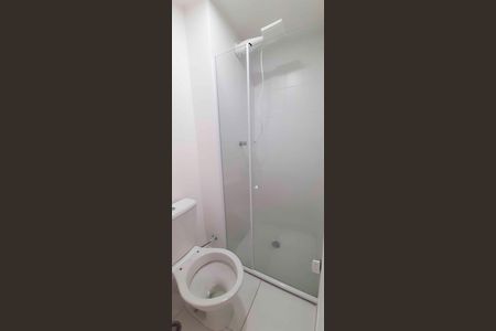 Apartamento para alugar com 32m², 2 quartos e sem vaga Apartamento para alugar com 32m², 2 quartos e sem vagaBanheiro social