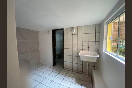 Área de serviço de casa para alugar com 2 quartos, 82m² em Centro, Florianópolis