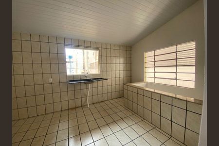 Cozinha de casa para alugar com 2 quartos, 82m² em Centro, Florianópolis