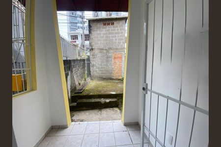 Casa para alugar com 82m², 2 quartos e 1 vagaÁrea comum