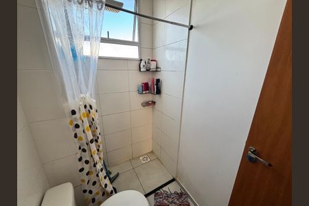 Apartamento para alugar com 45m², 2 quartos e 2 vagasBanheiro