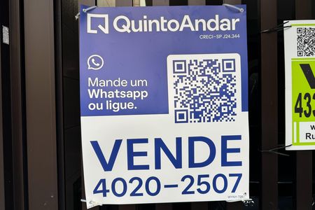 Casa à venda com 276m², 3 quartos e 2 vagas Casa à venda com 276m², 3 quartos e 2 vagasPlaca