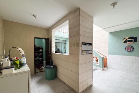 Casa à venda com 276m², 3 quartos e 2 vagas Casa à venda com 276m², 3 quartos e 2 vagasÁrea de Serviço