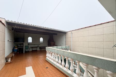 Casa à venda com 276m², 3 quartos e 2 vagas Casa à venda com 276m², 3 quartos e 2 vagasÁrea - Churrasqueira